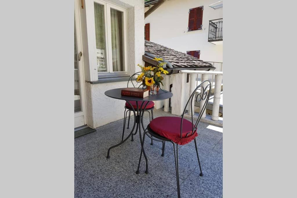 Bezauberndes Haus Fuer Erholsame Ferien Im Puschlav Villa Campascio Buitenkant foto