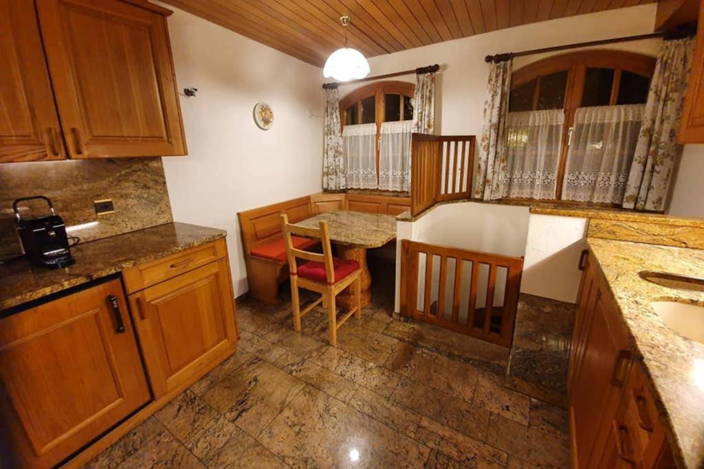 Bezauberndes Haus Fuer Erholsame Ferien Im Puschlav Villa Campascio Buitenkant foto