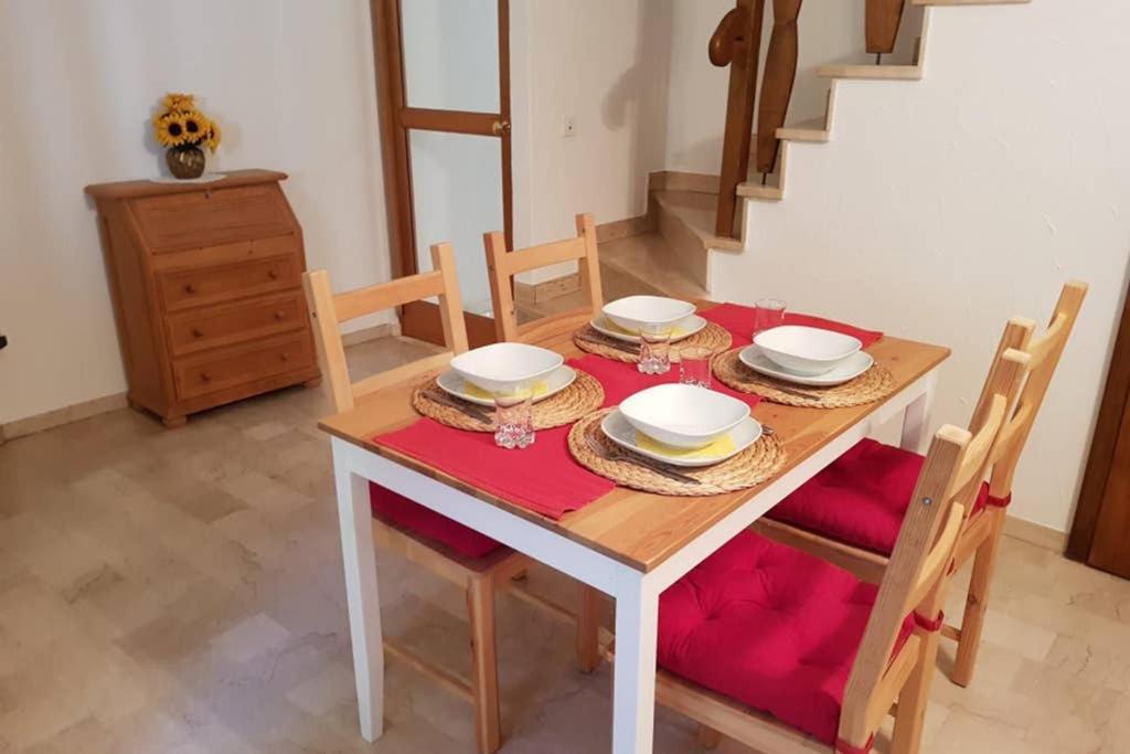 Bezauberndes Haus Fuer Erholsame Ferien Im Puschlav Villa Campascio Buitenkant foto
